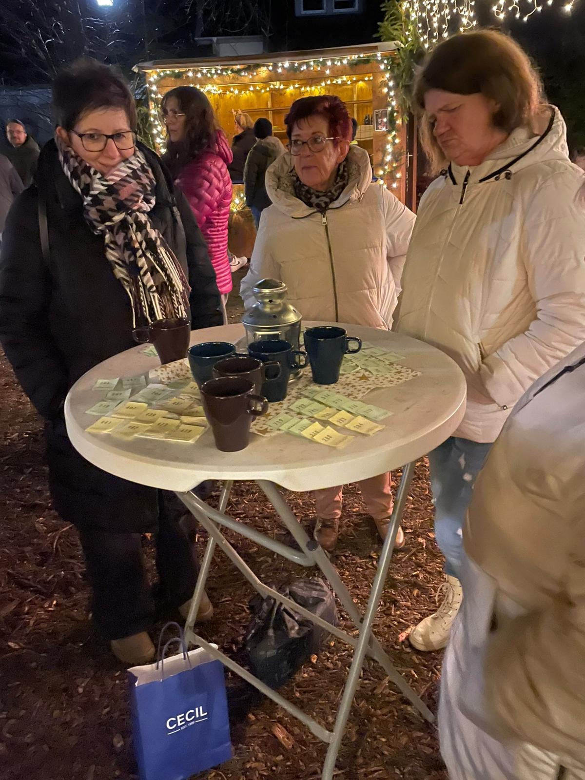 25-12-27 12-15-24 80994