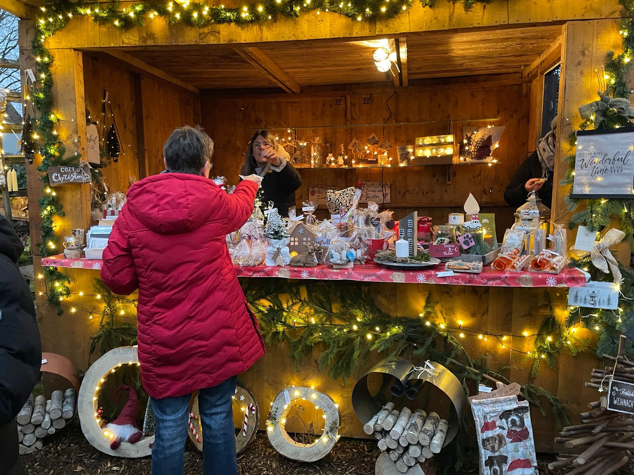 25-12-27 12-15-24 83