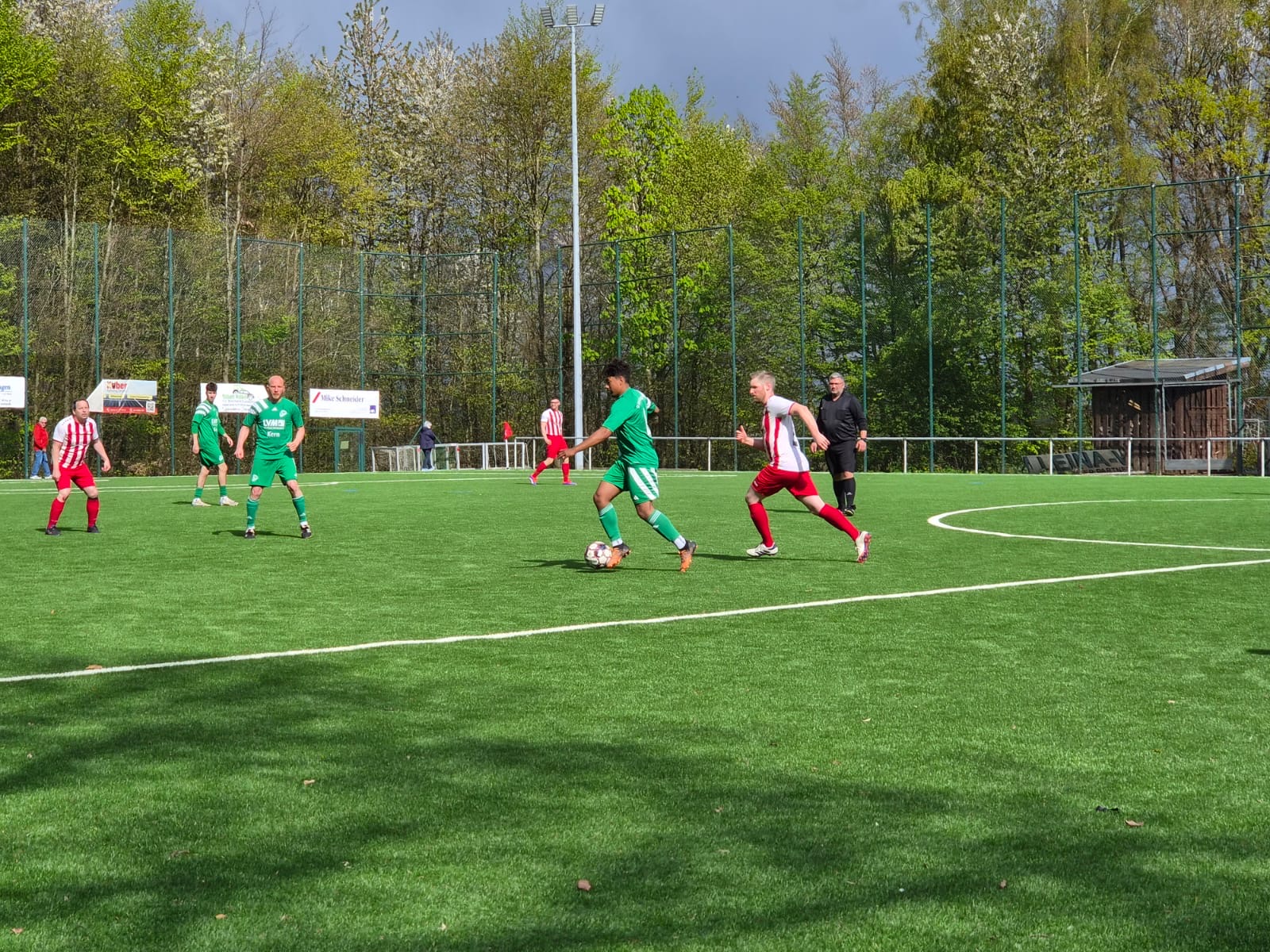 32519fe6-a27c-4f58-be9f-b3151244e460